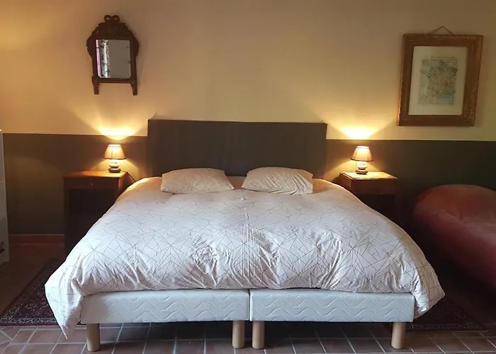 Manoir De La Croix Verte Bed & Breakfast 3*